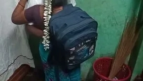 Blowjob and fucking video of a hot and curvaceous Kannada wife