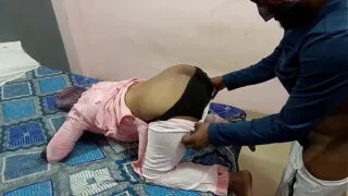Horny Tamil lovers hot oral and mirror sex in Oyo room mms