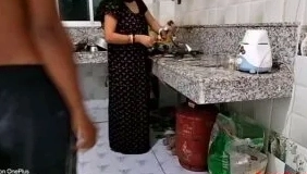 Innocent village girlfriend Aarvi’s gorgeous desi chut ki