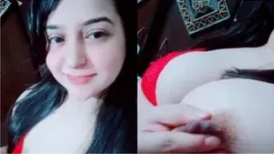 Live anal sex and a blowjob by a sultry Mallu girl in a Tango video