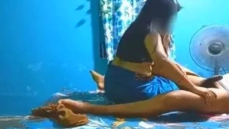 The manager’s enormous dick pounded a gorgeous Malay hijab girl in a motel.